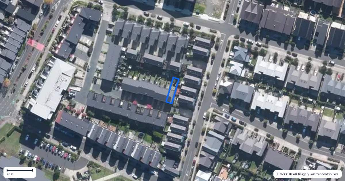 Property context map for 1 Kerewhenua Crescent, Hobsonville, Auckland