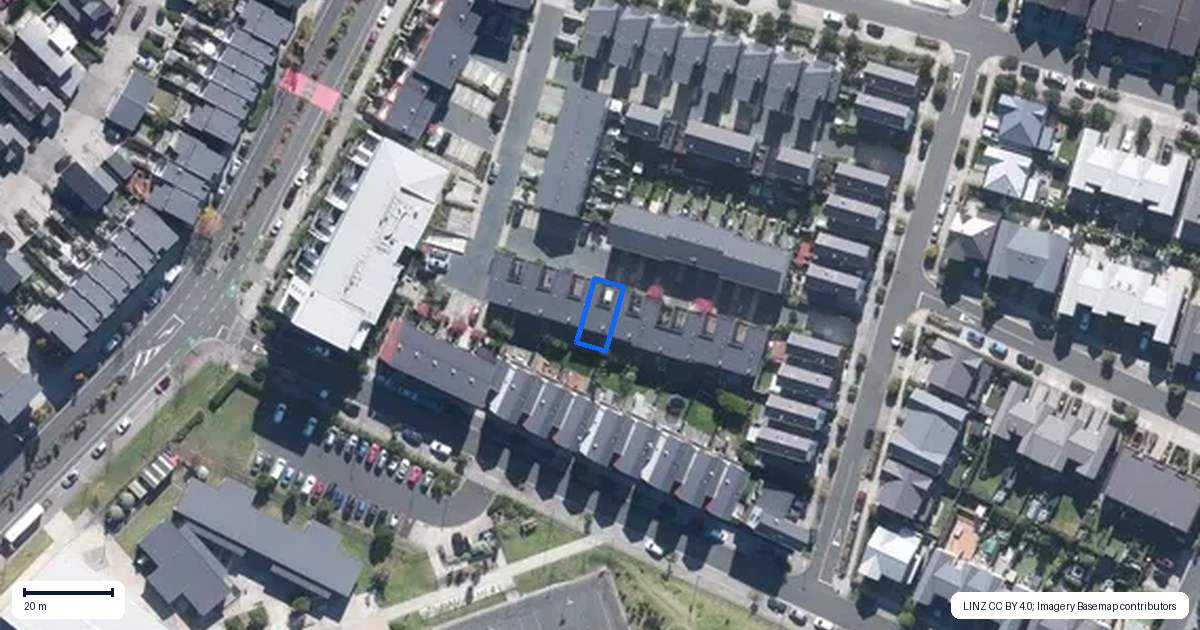 Property context map for 12 Kerewhenua Crescent, Hobsonville, Auckland