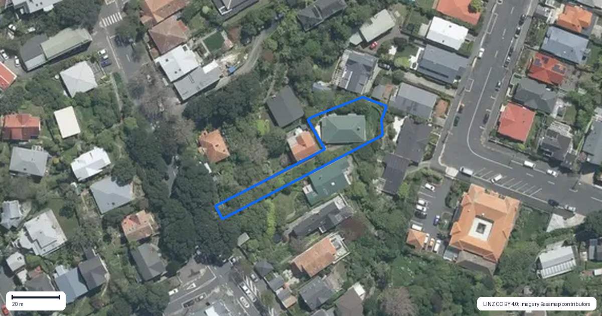 Property context map for 104 Upland Road, Kelburn, Wellington