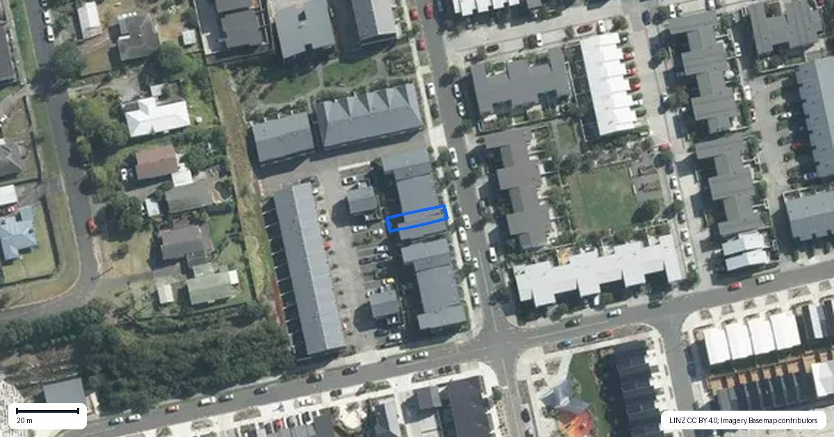 Property context map for 36 Tahuhu Road, Mount Wellington, Auckland