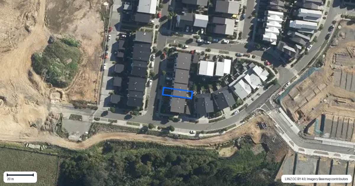 Property context map for 5 Pukewhero Rise, Westgate, Auckland