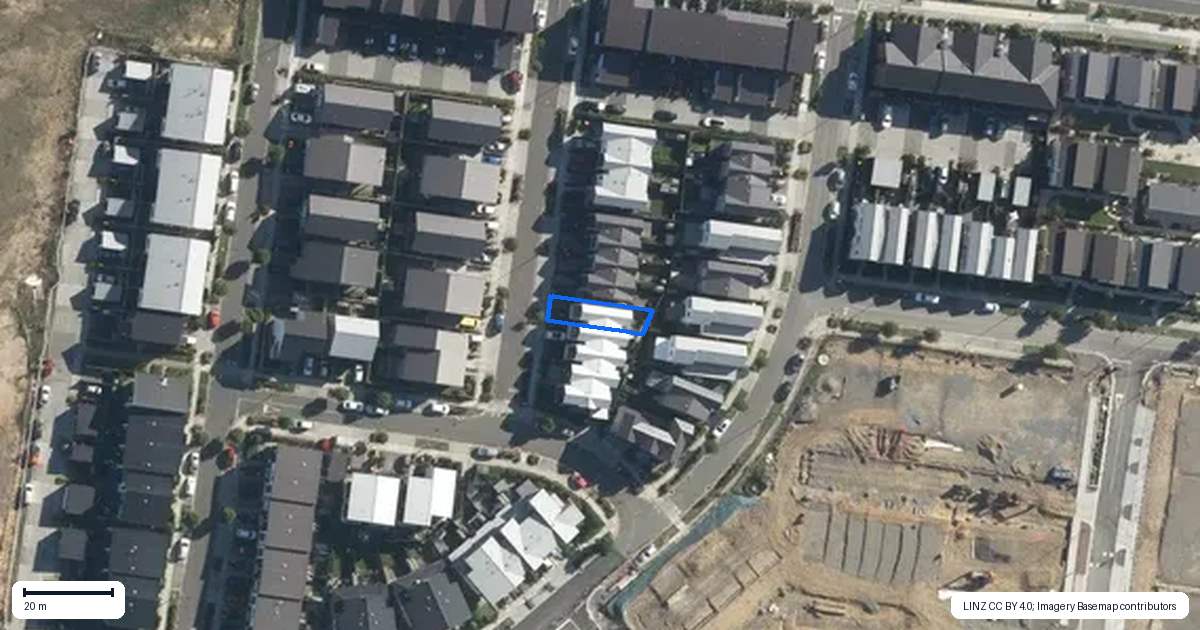 Property context map for 7 Wai Place, Westgate, Auckland