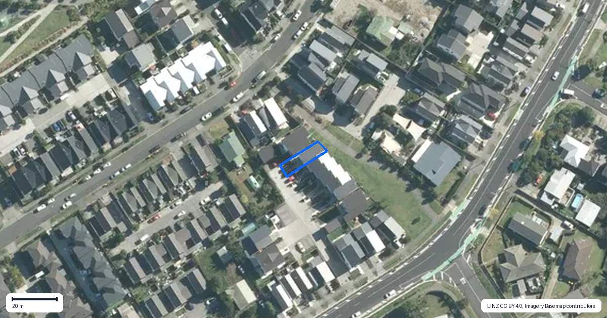 Property context map for 15 Filemu Lane, Glen Innes, Auckland