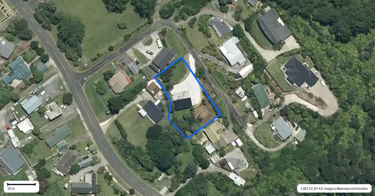 Property context map for 46 James Street, Coromandel