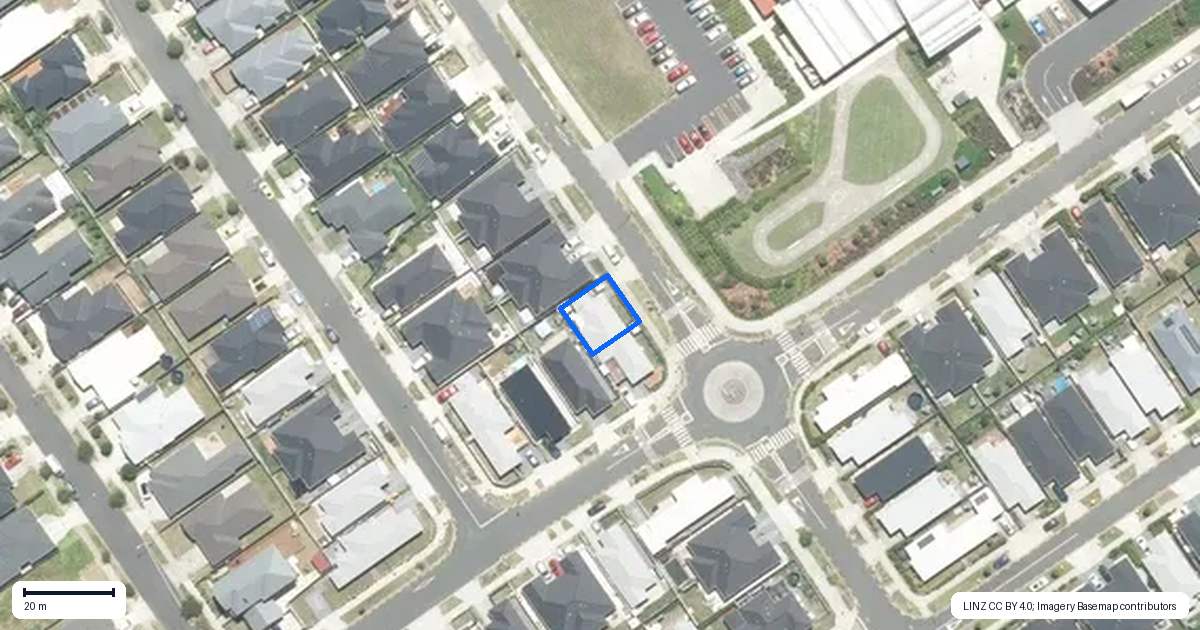 Property context map for 37 Te Manaki Street, Pukekohe