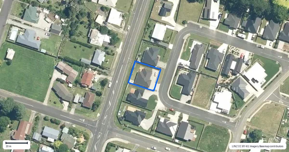 Property context map for 11 Oranmore Crescent, Paeroa