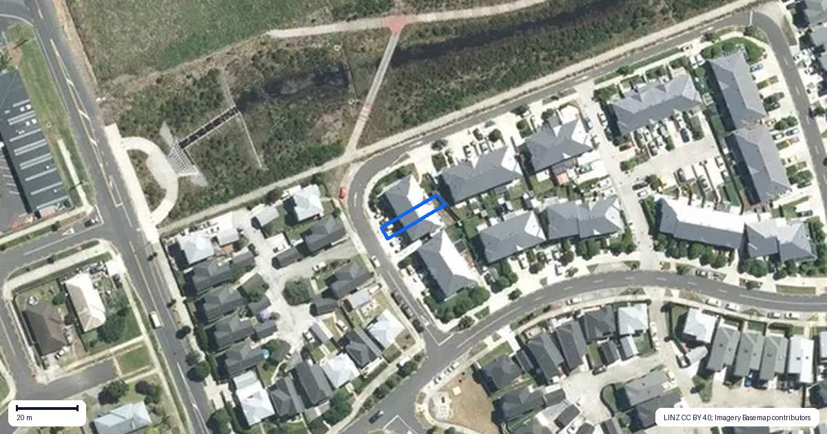 Property context map for 11 Saddleback Crescent, Papakura