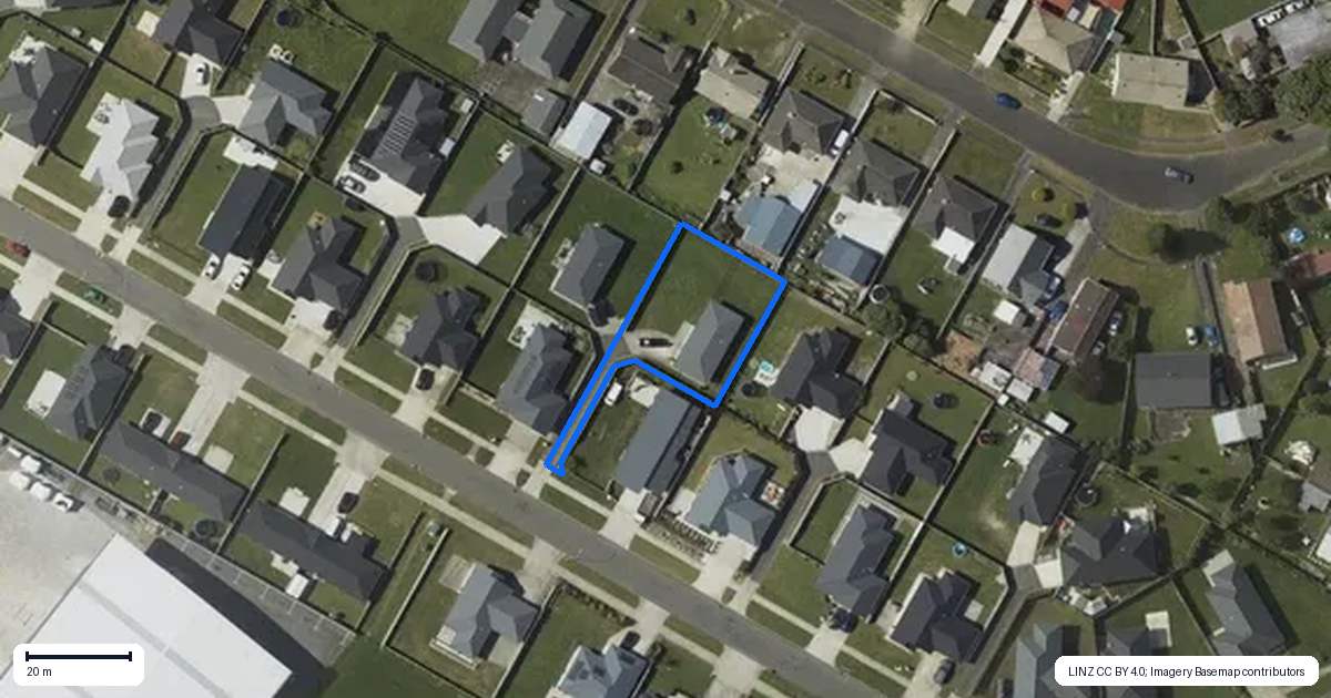 Property context map for 90 Hinemoa Street, Levin