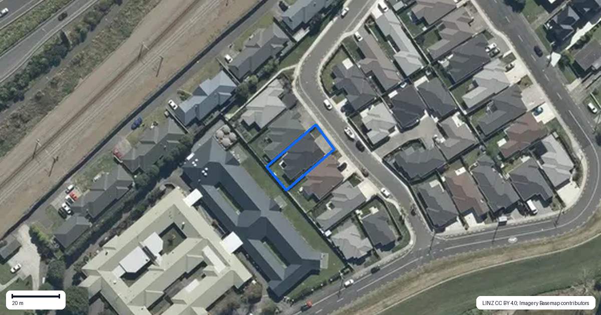 Property context map for 7 Martha Turnell Crescent, Manor Park, Lower Hutt