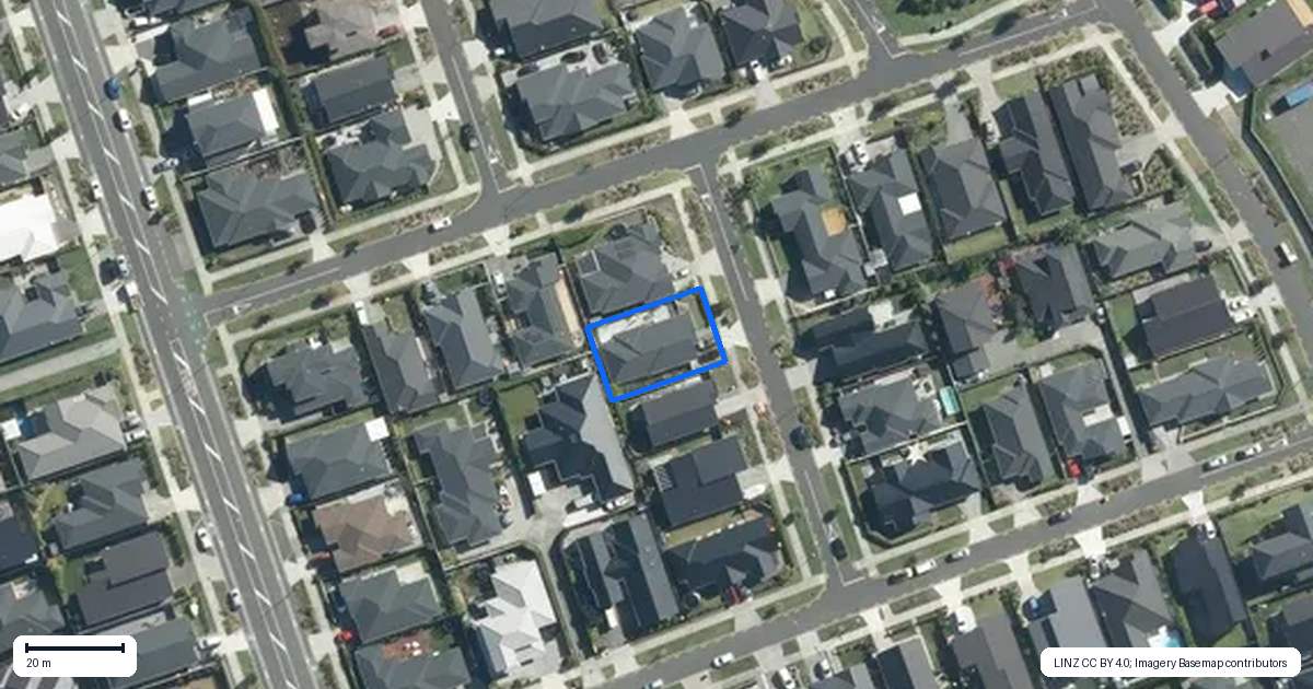 Property context map for 4 Betsy Lane, Wainui