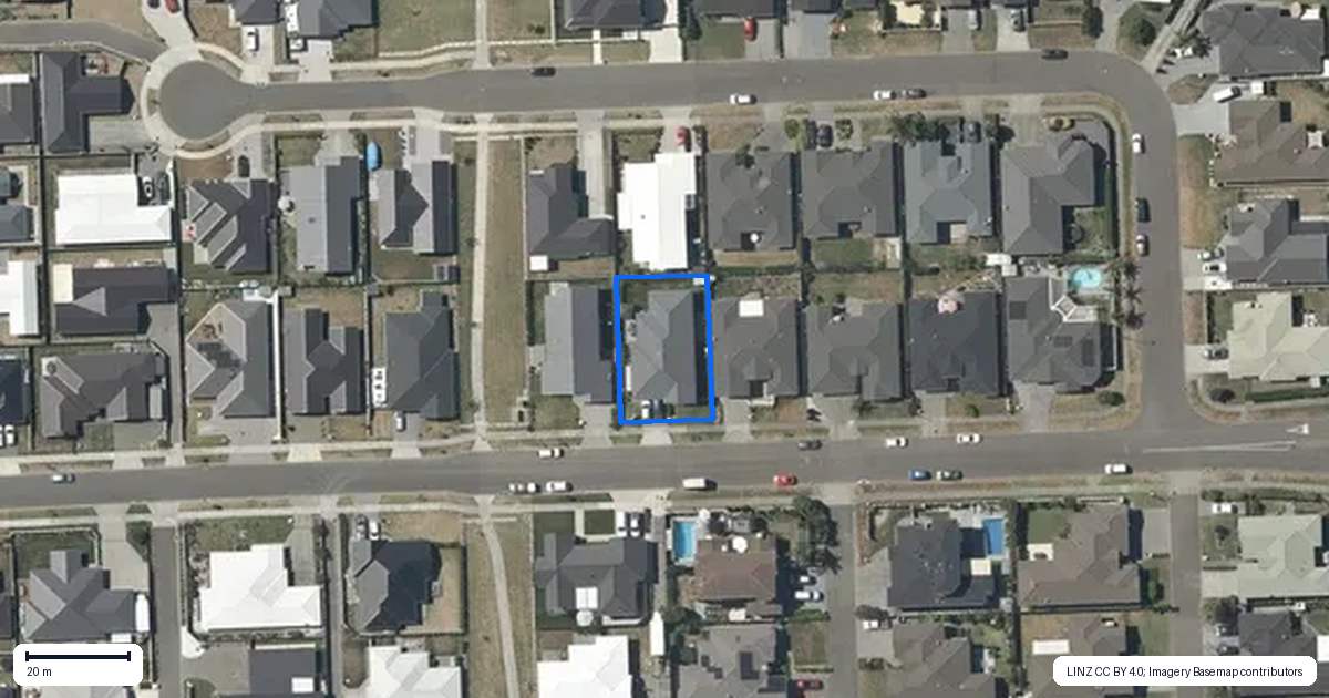 Property context map for 18 Hunter Drive, Awatoto, Napier