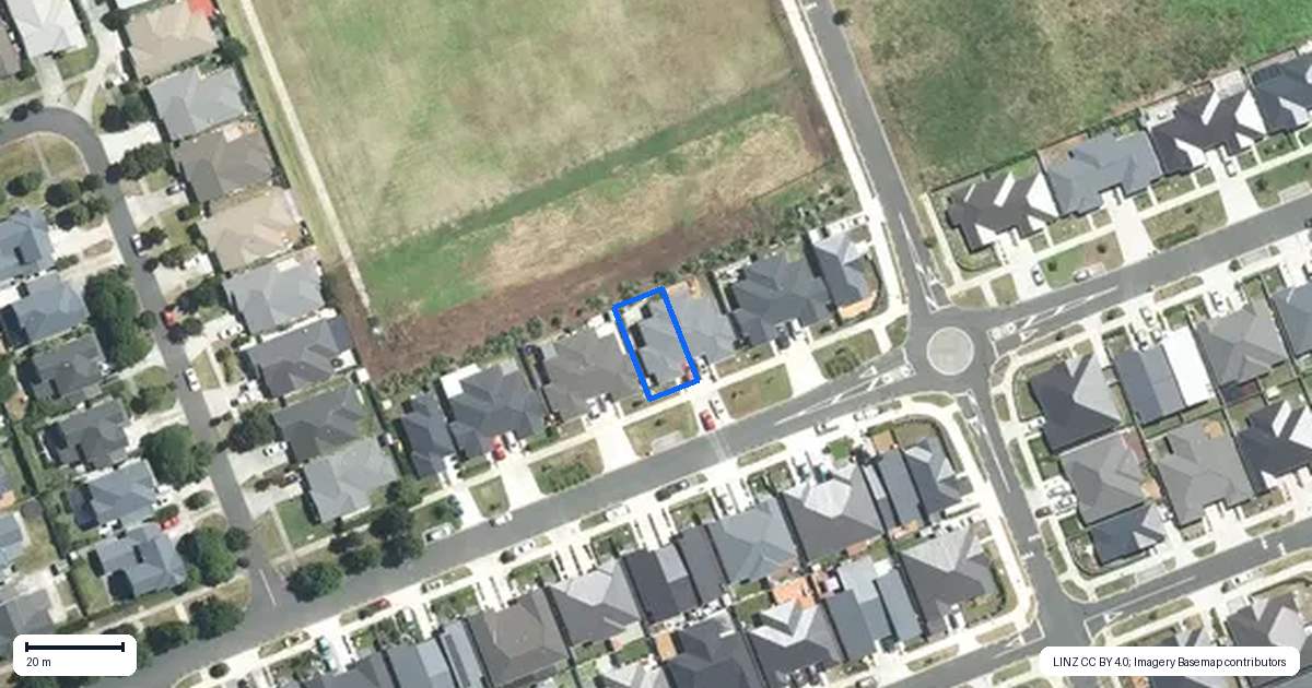 Property context map for 104 Kuaka Drive, Takanini, Auckland