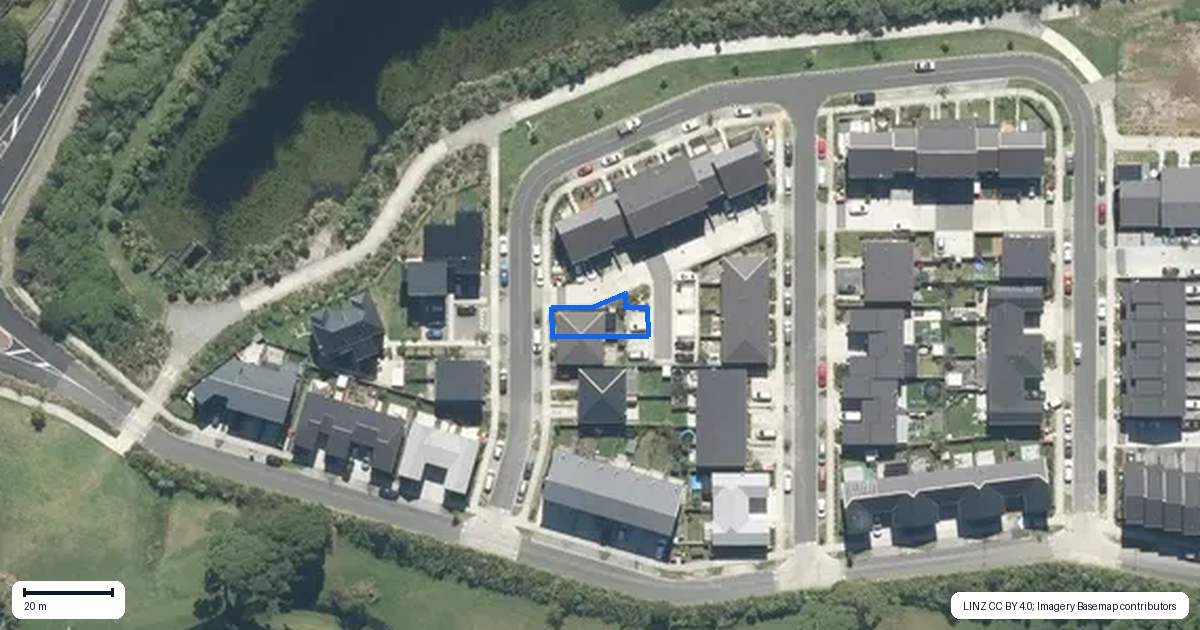 Property context map for 13 Haroto Street, Manukau, Auckland
