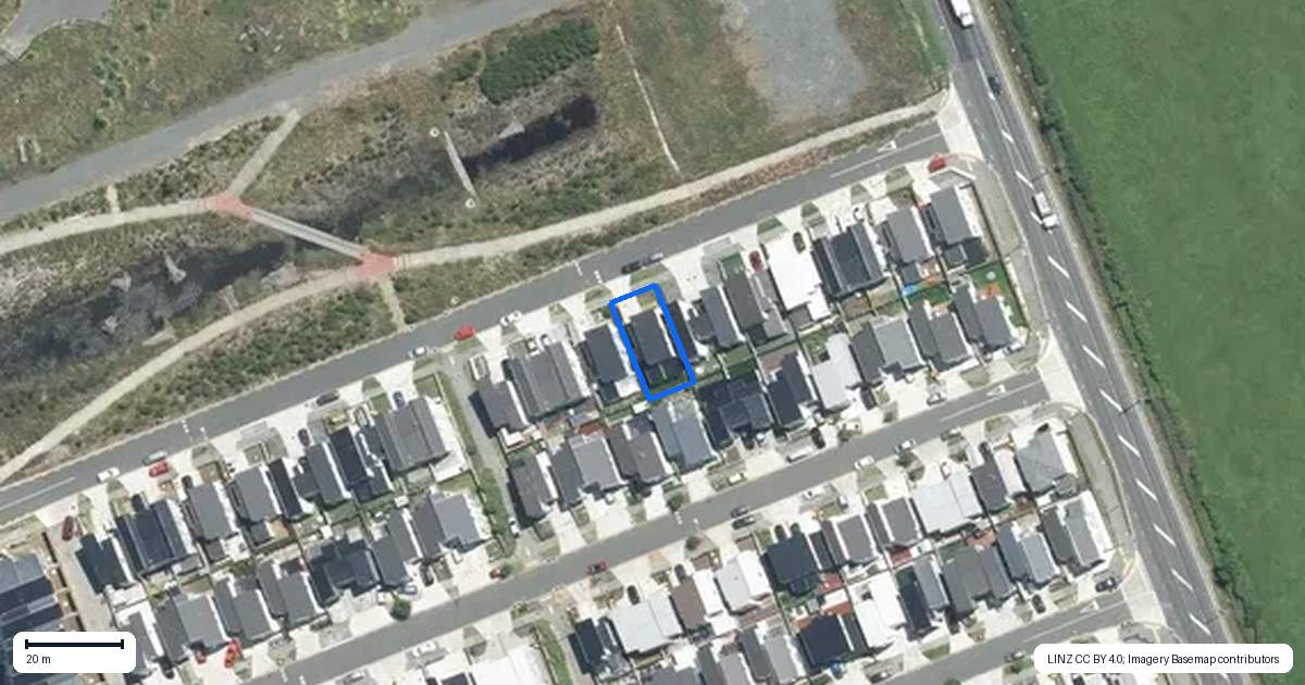 Property context map for 18 Minhas Road, Papakura