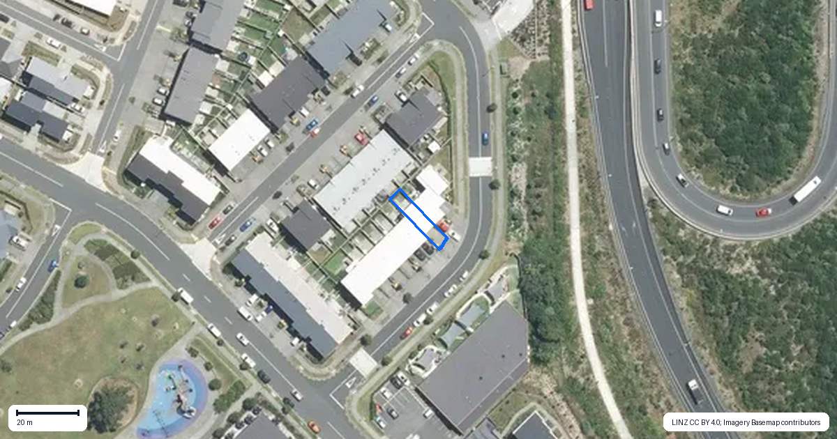 Property context map for 39 Periko Way, Takanini, Auckland
