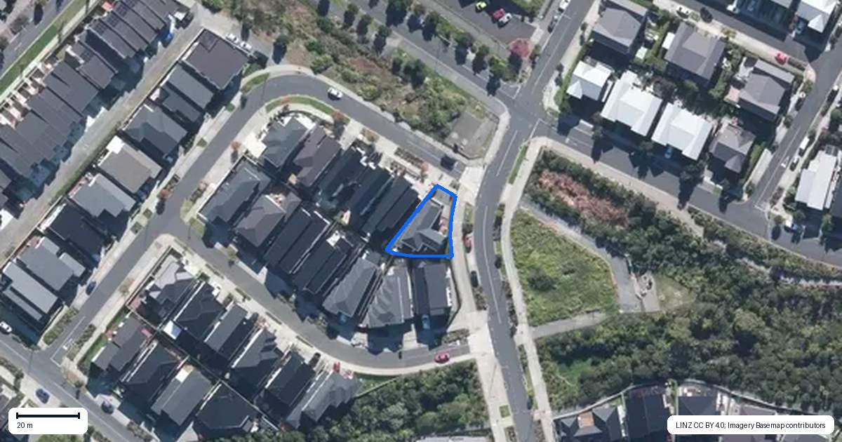 Property context map for 90 Joshua Carder Drive, Hobsonville, Auckland