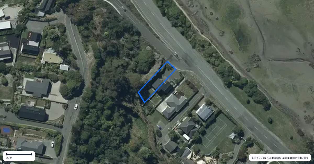 Property context map for 2/80 McCormacks Bay Road, Mount Pleasant, Christchurch