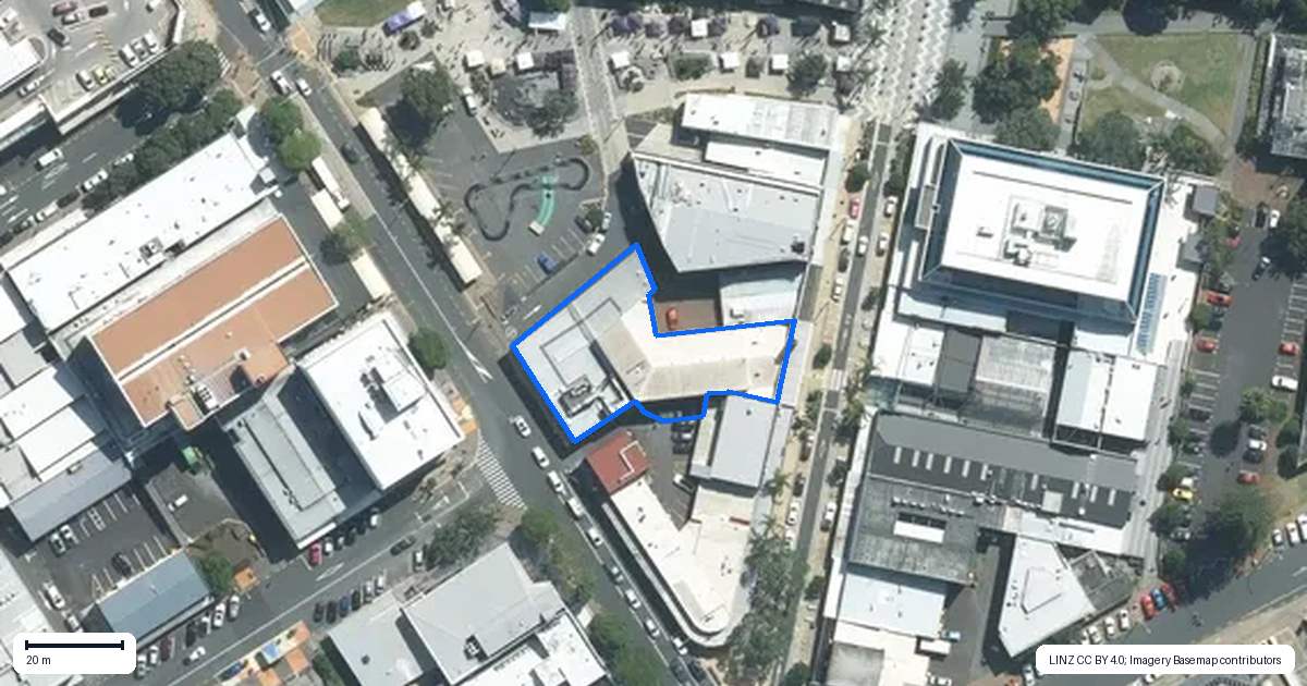 Property context map for 20 Hurstmere Road, Takapuna, Auckland