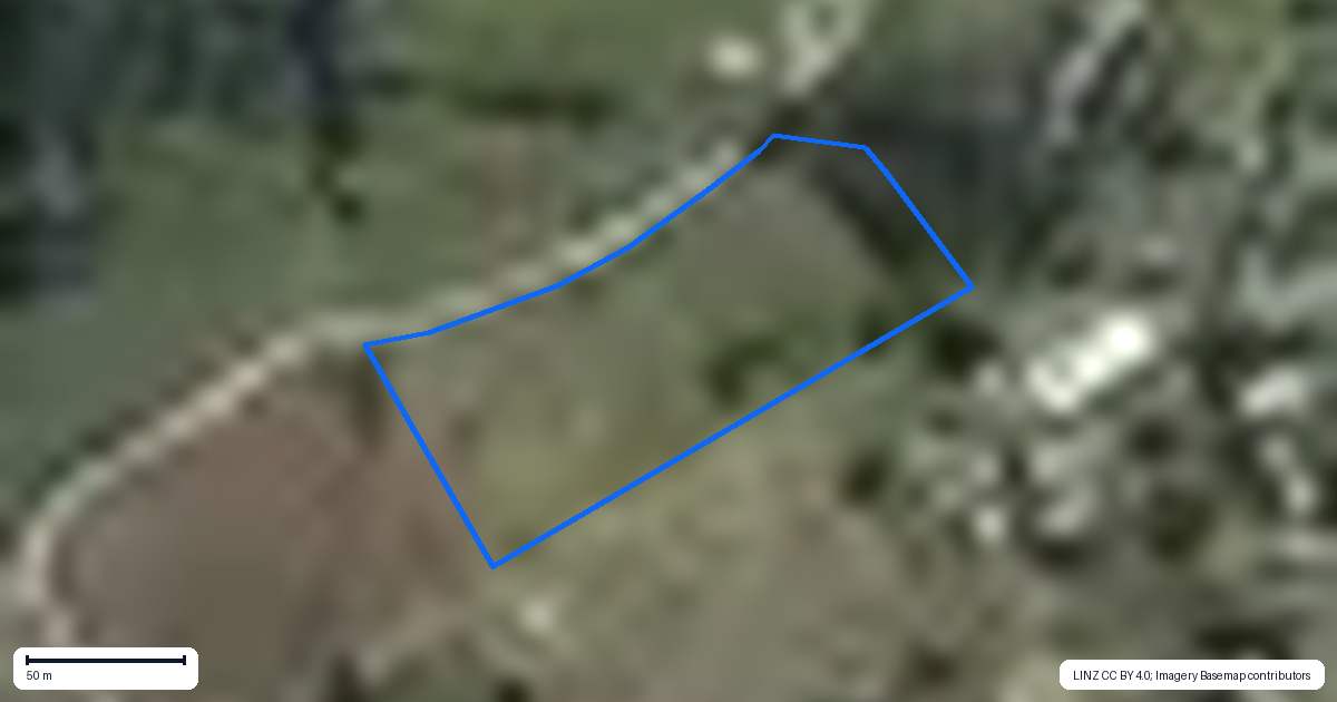 Property context map for 14 Houkura Place, Taupaki