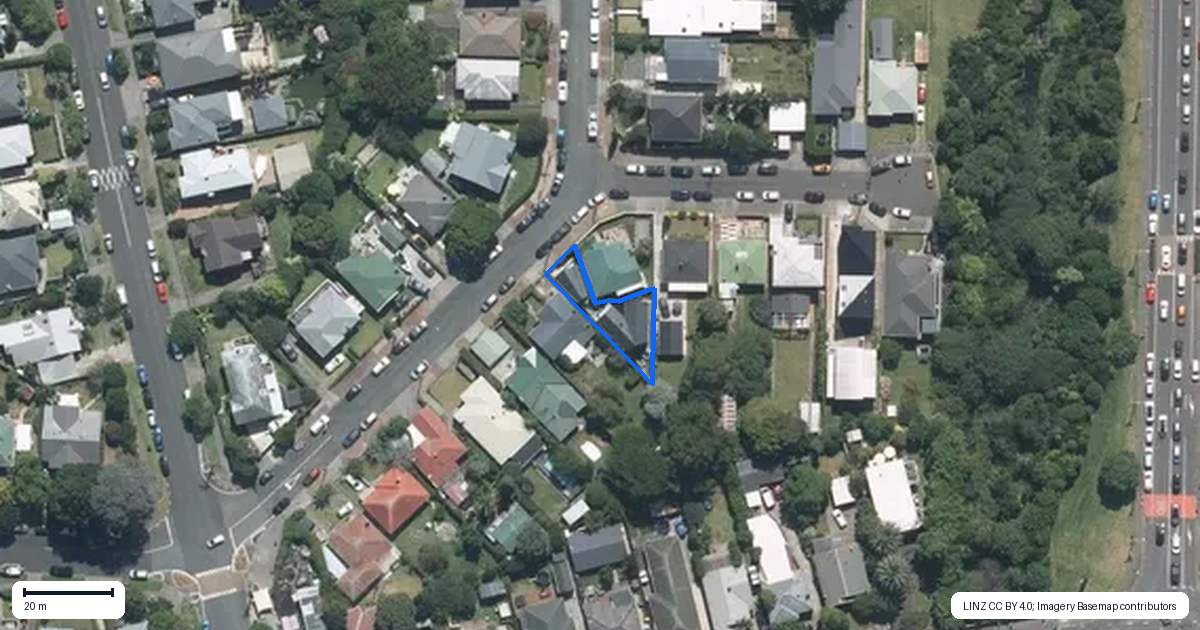Property context map for 13A Pasadena Avenue, Point Chevalier, Auckland