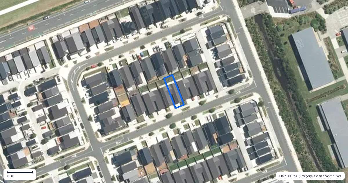 Property context map for 11 John Burn Road, Takanini, Auckland