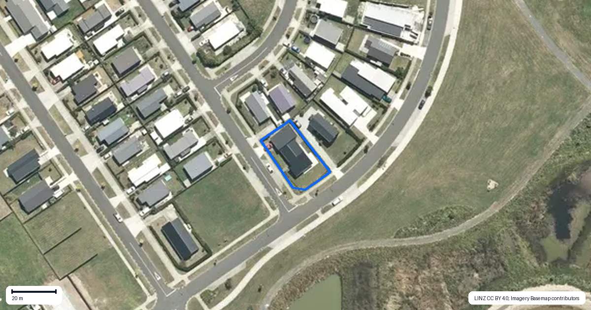 Property context map for 2 Hirere Street, Te Kauwhata