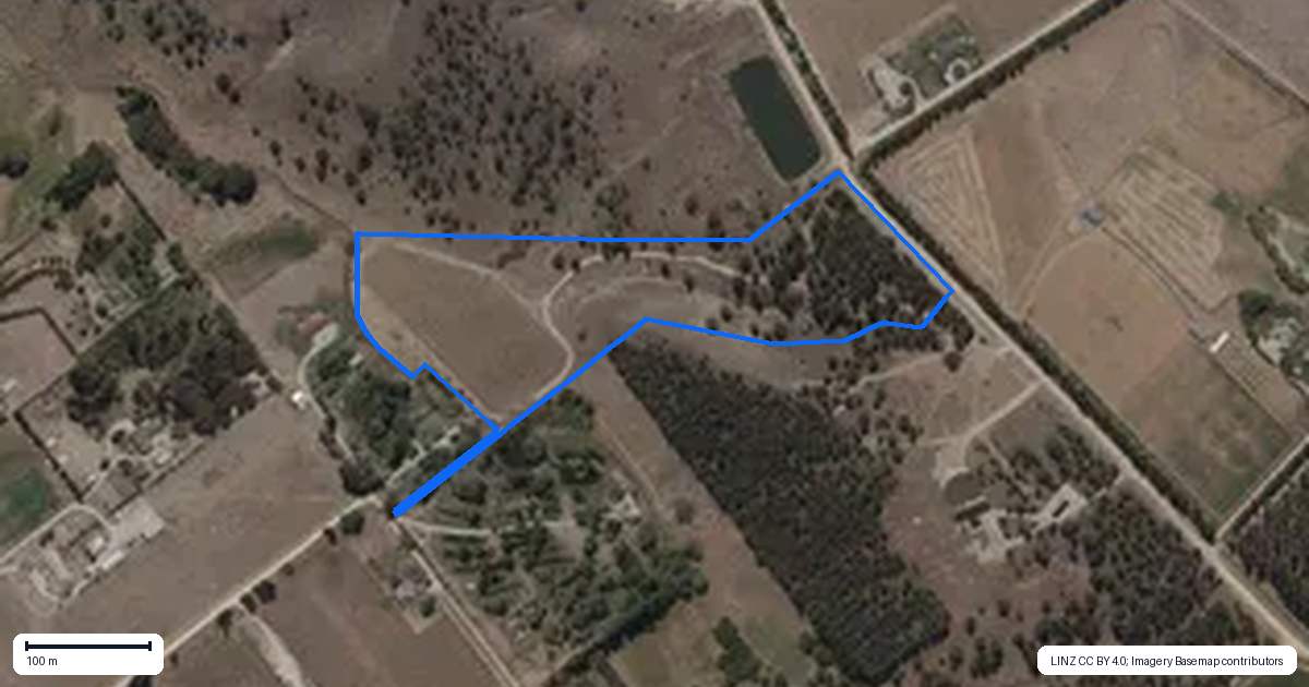 Property context map for 40A Waldron Road, Alexandra