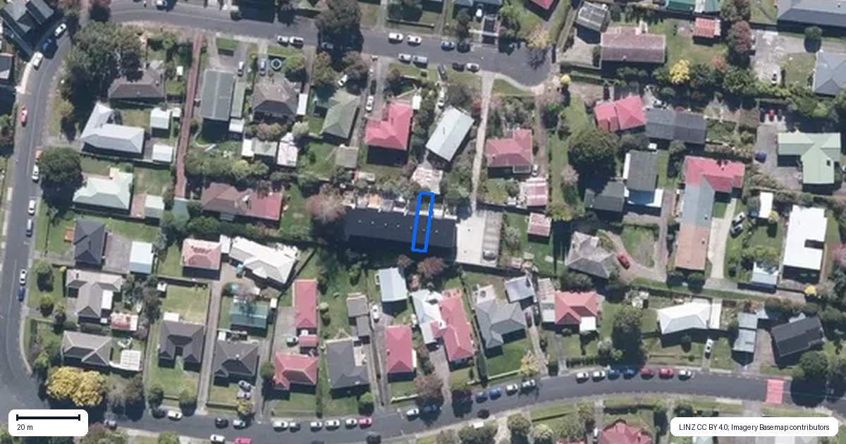 Property context map for 3/46 Te Kanawa Crescent, Henderson, Auckland