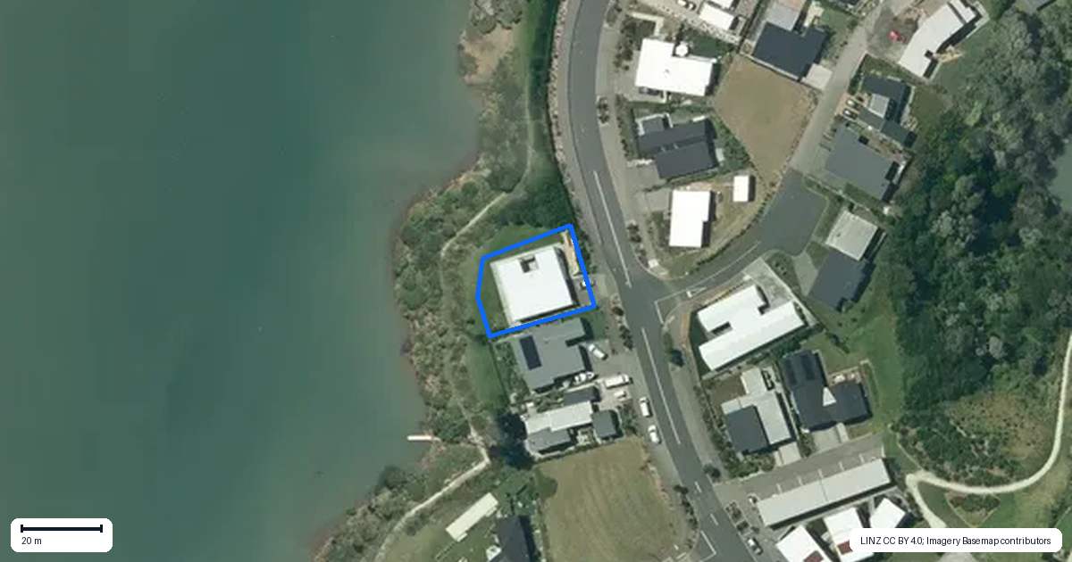 Property context map for 16 Rangitahi Road, Raglan