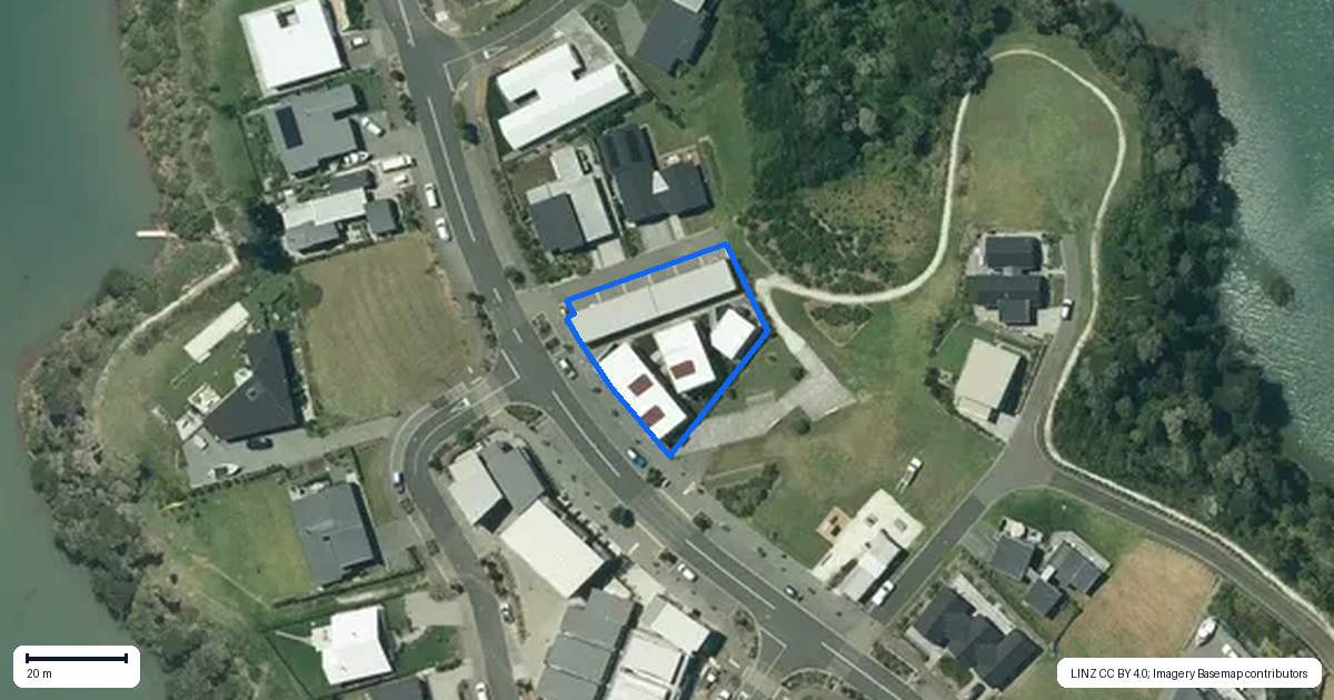 Property context map for 2/25 Rangitahi Road, Raglan