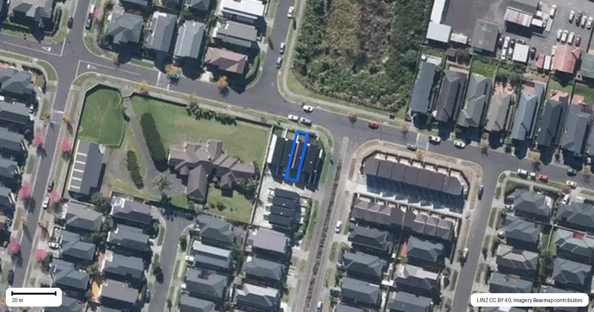 Property context map for 20 Kopuru Road, Whenuapai, Auckland