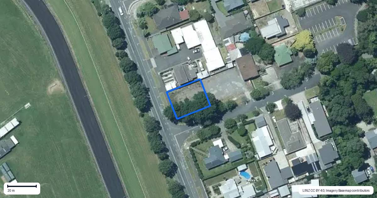 Property context map for 1 Cracroft Street, Welbourn, New Plymouth