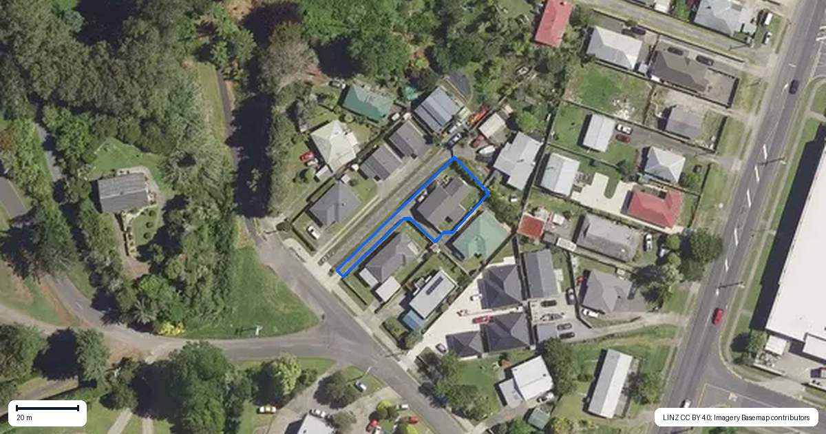 Property context map for 10B Henry Road, Katikati