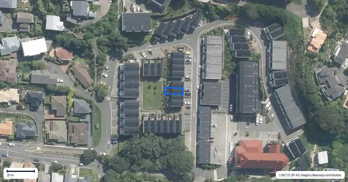 Property context map for 12 Jean Caldwell Way, Island Bay, Wellington