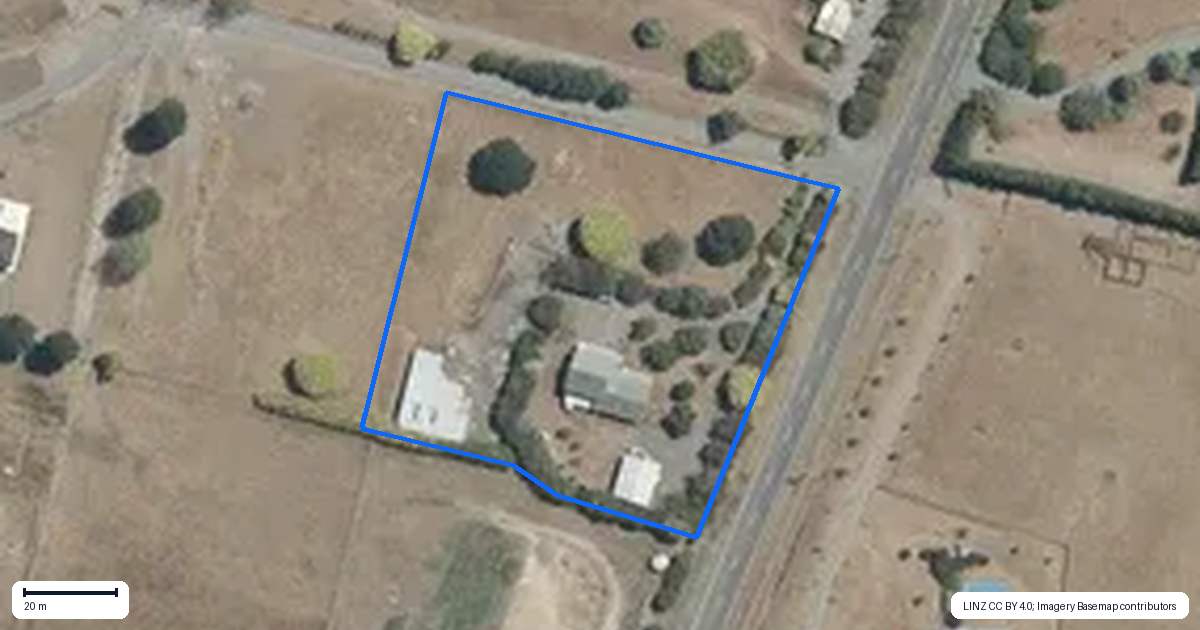 Property context map for 296 Porangahau Road, Waipukurau