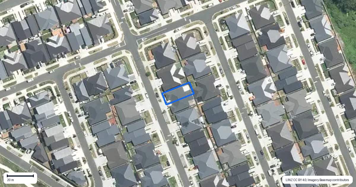 Property context map for 21 Kapowai Boulevard, Takanini, Auckland