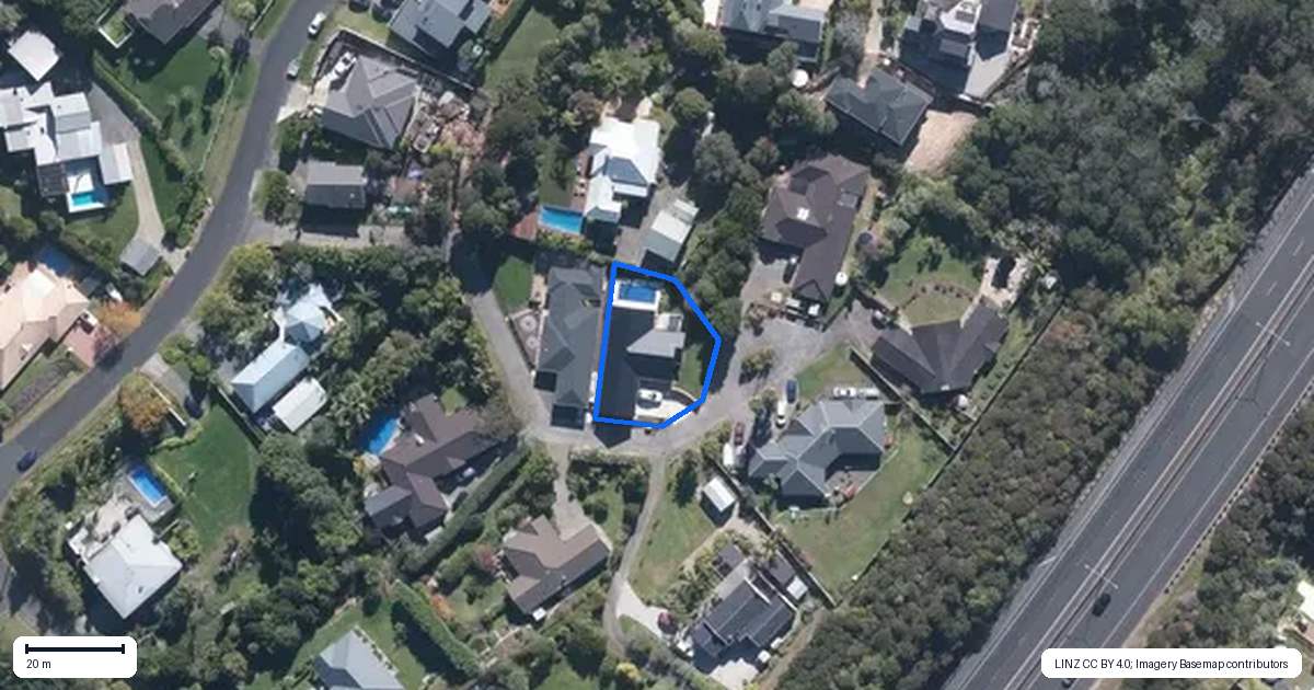 Property context map for 5E Olwyn Place, Greenhithe, Auckland