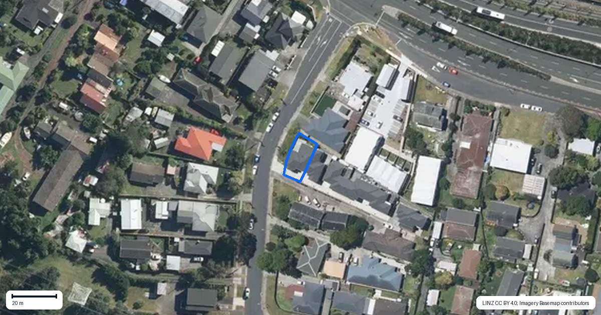 Property context map for 2 Millen Avenue, Pakuranga, Auckland