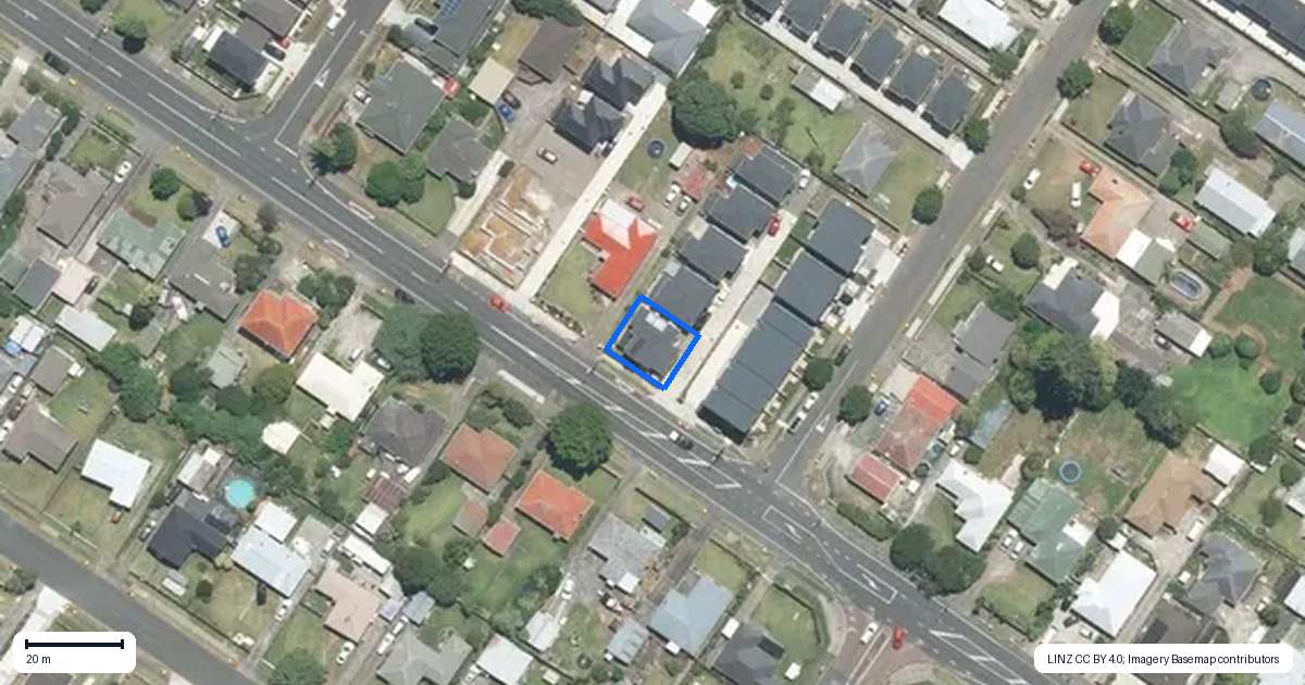Property context map for 111A Russell Road, Manurewa, Auckland