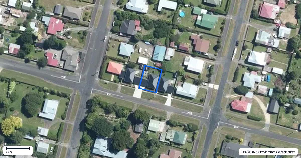 Property context map for 15 Hall Street, Woodville