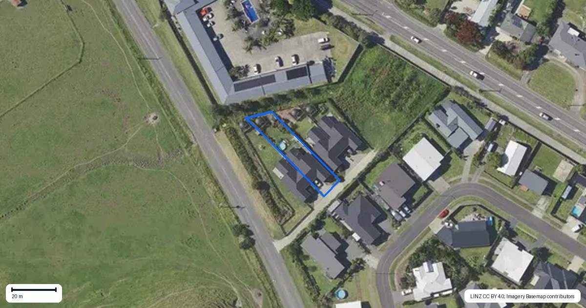Property context map for 19 Sponge Bay Road, Tamarau, Gisborne