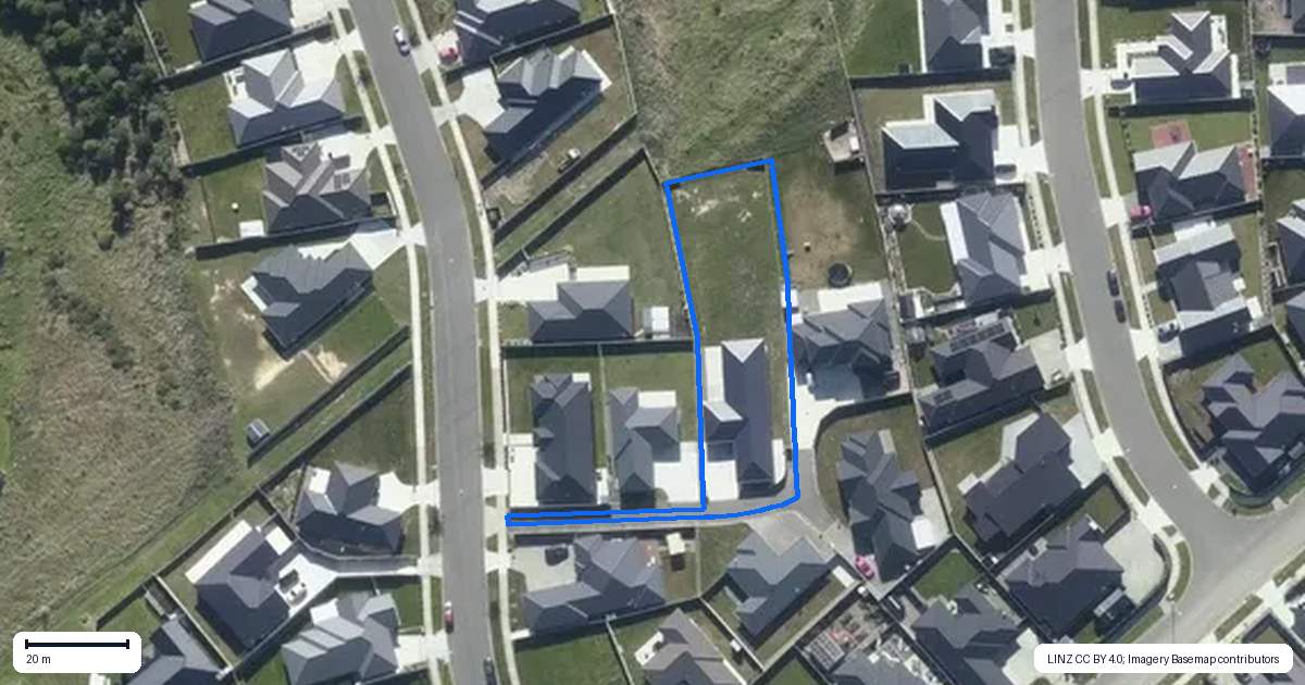 Property context map for 18 Sardinia Grove, Fitzherbert, Palmerston North