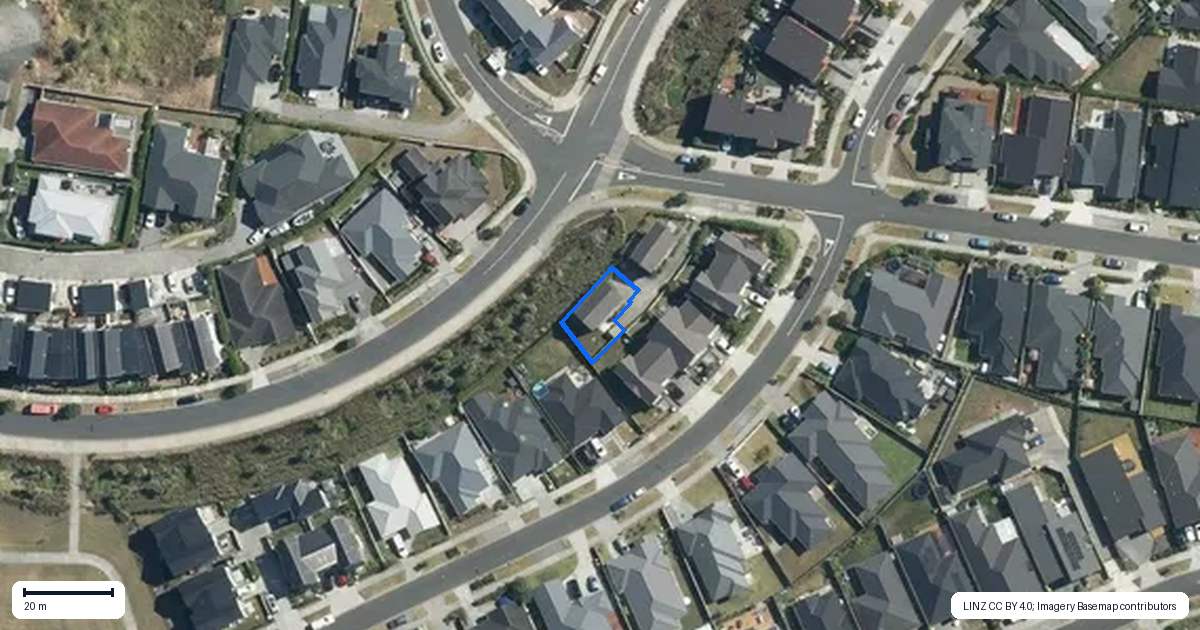 Property context map for 73 Vinistra Road, Kumeu