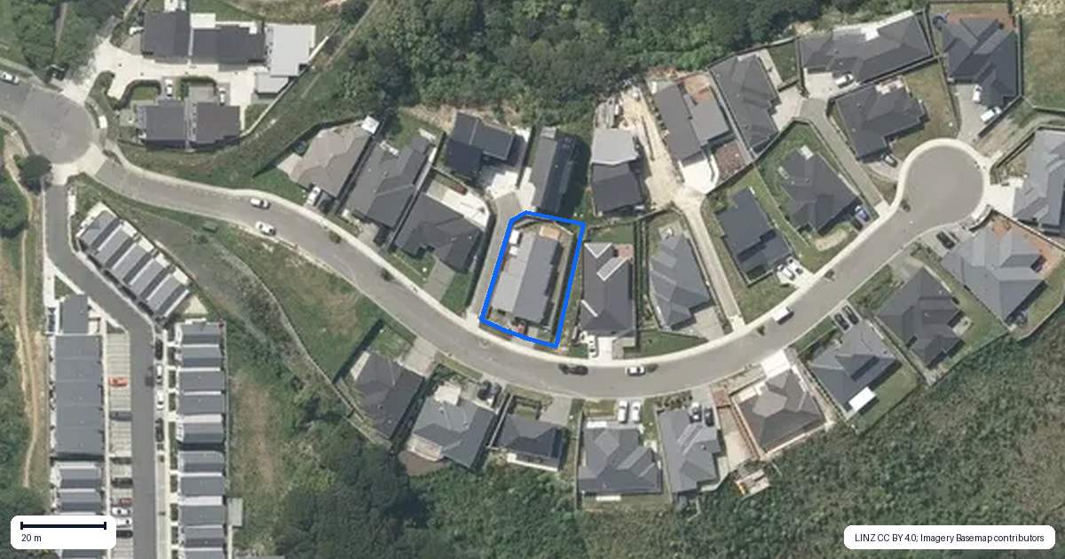Property context map for 11 Topsail Way, Whitby, Porirua