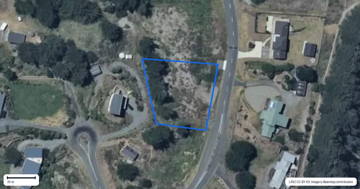 Property context map for 203 Park Avenue, Waitarere Beach, Levin