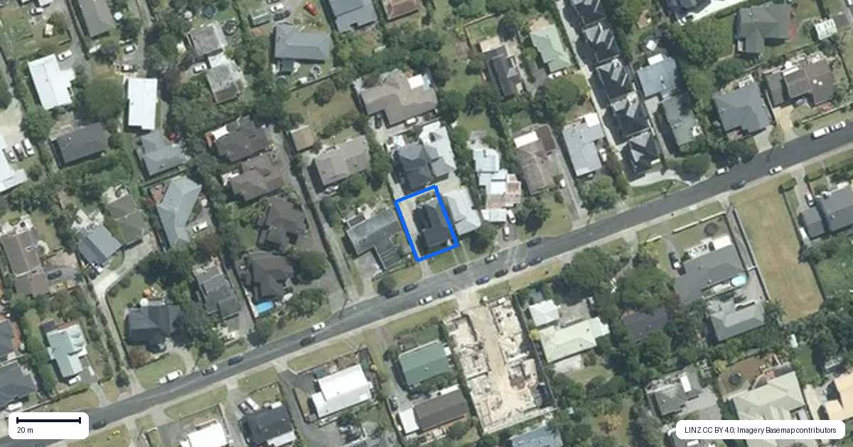 Property context map for 11D Manuwai Road, Torbay, Auckland