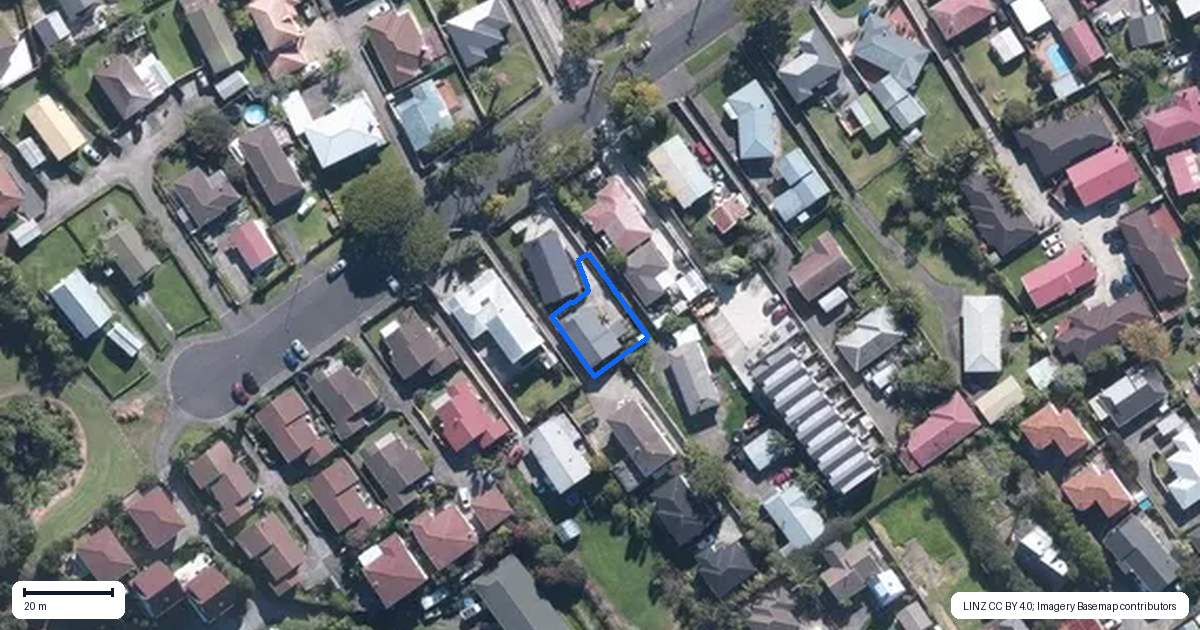 Property context map for 132A Canal Road, Avondale, Auckland