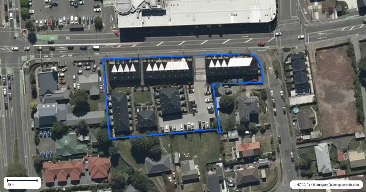 Property context map for 1/12 New Brighton Road, Shirley, Christchurch