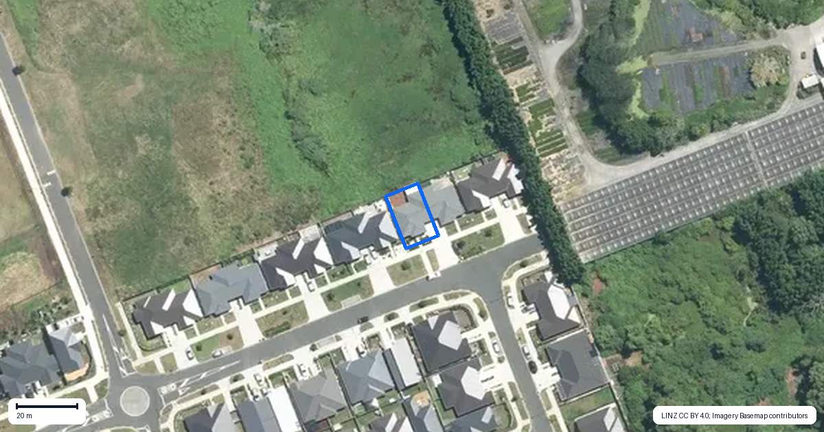Property context map for 130 Kuaka Drive, Takanini, Auckland