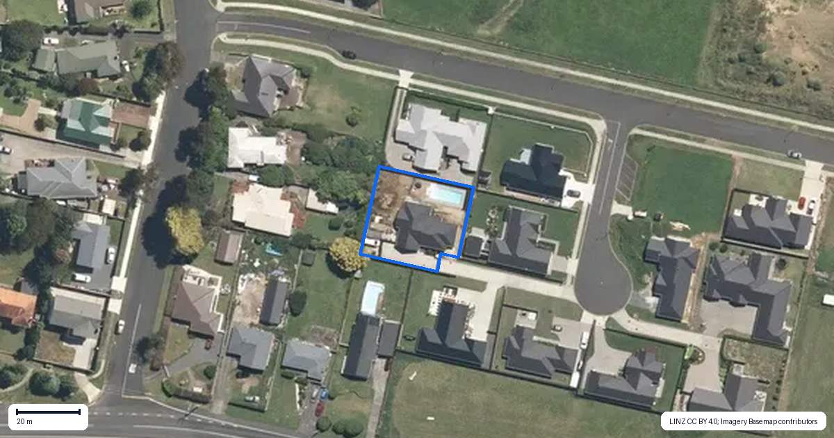 Property context map for 2/62 Lotus Place, Te Awamutu